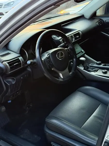 Lexus 2015 (3)