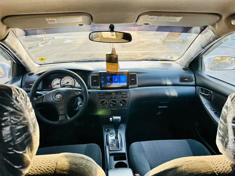 Toyota Corolla 2004 (4)