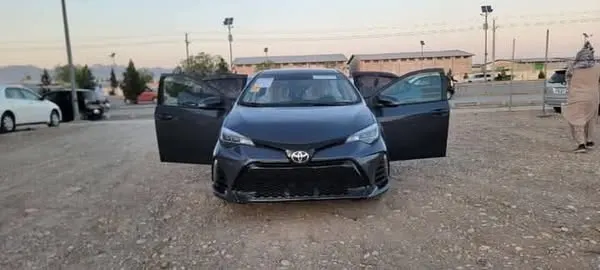Toyota Corolla 2018 (1)