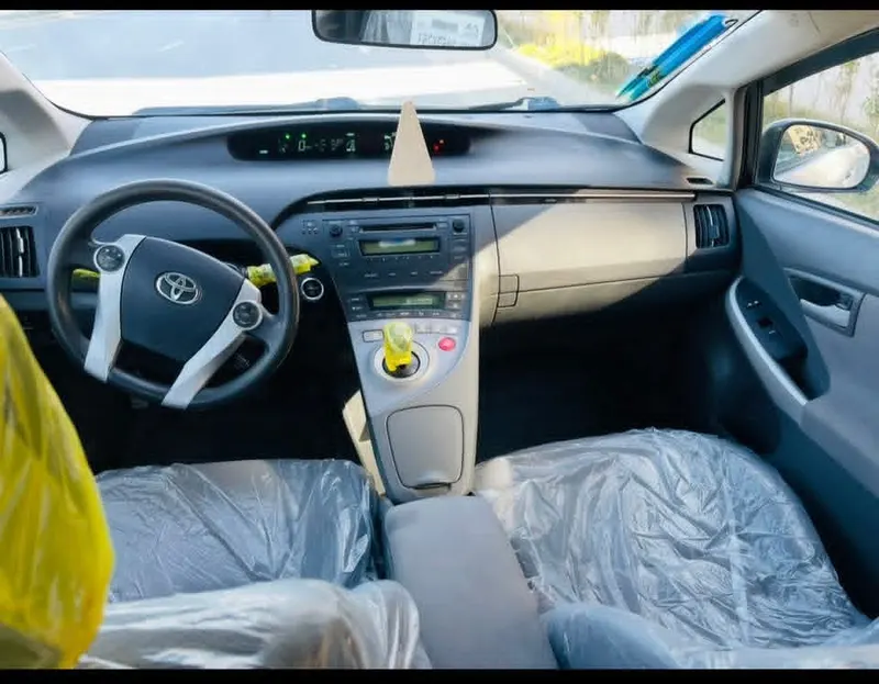 Toyota Prius 2010 (2)