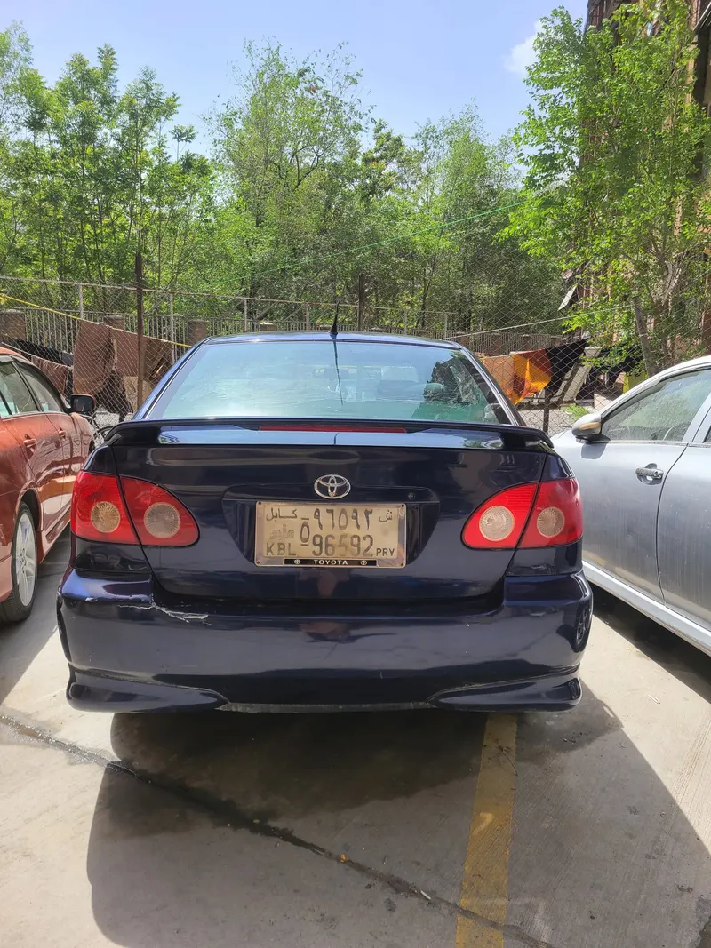 Toyota Corolla (2)