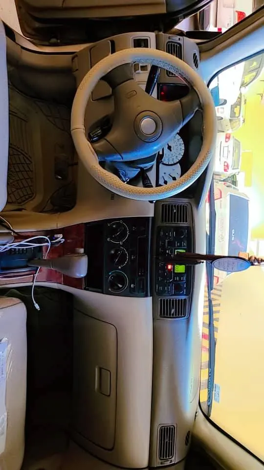 Toyota Corolla 2003 (4)