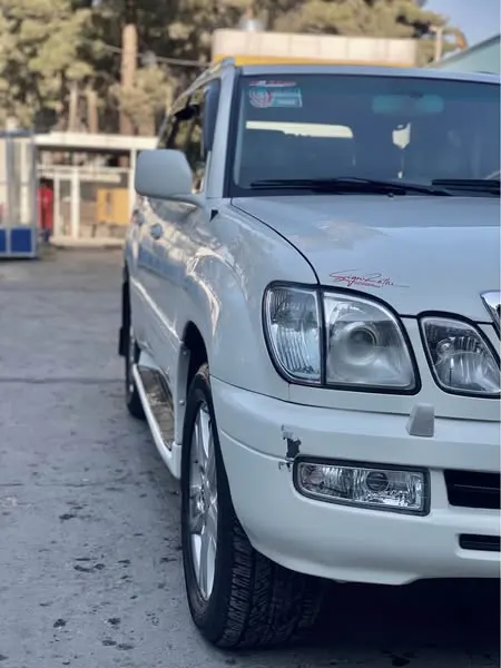 Lexus GX470 2005 (2)