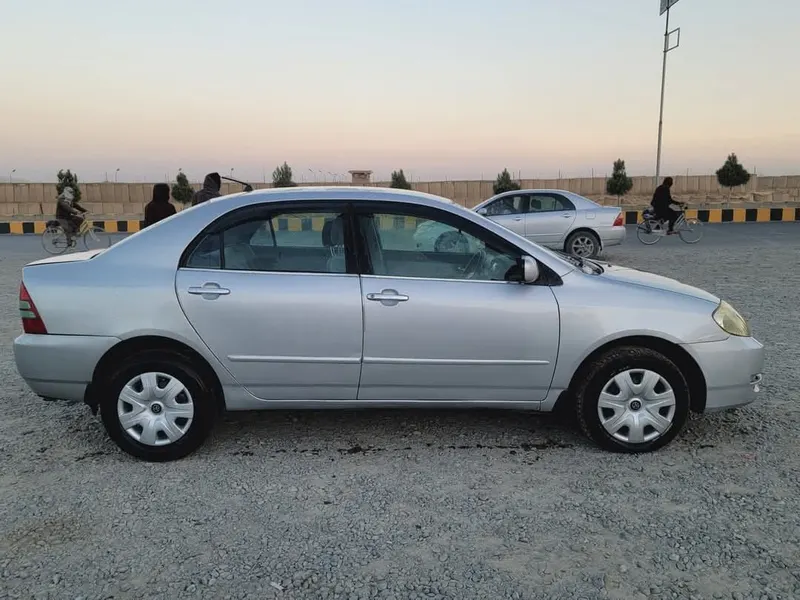 Toyota Corolla 2003 (4)