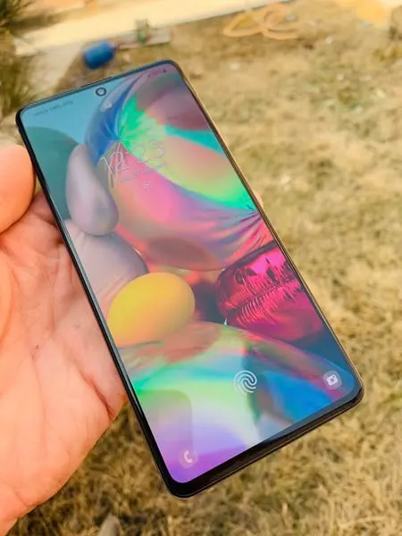 Urgent Sale - Samsung A71 (3)
