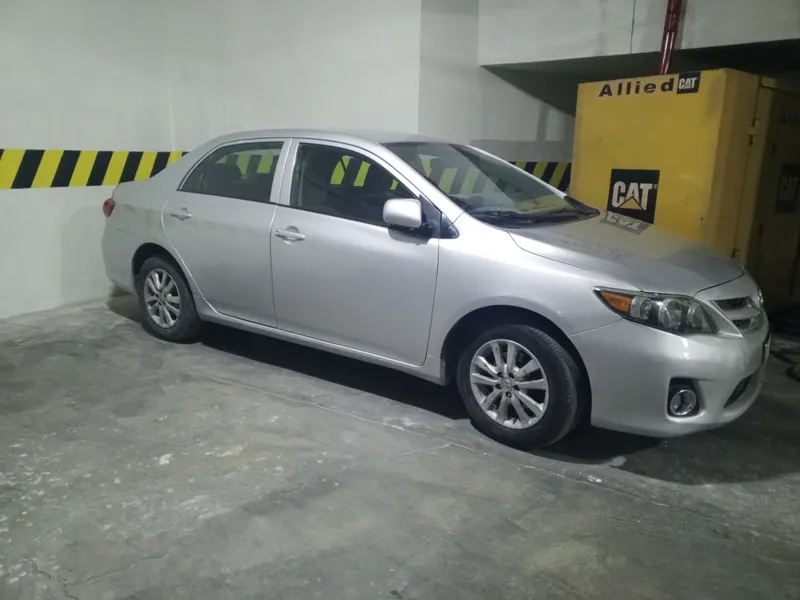 Toyota Corolla 2009 (3)