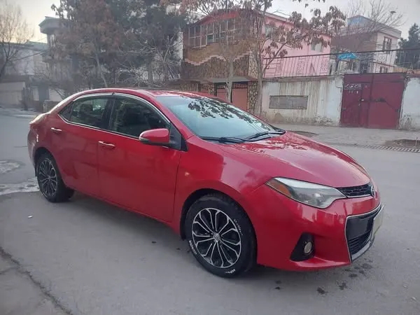 Toyota Corolla 2014 (2)