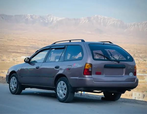 Toyota Corolla 1993 (3)