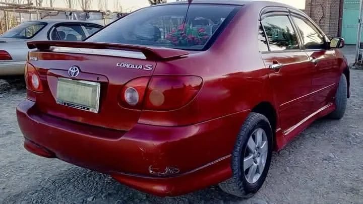 Toyota Corolla 2006 (3)