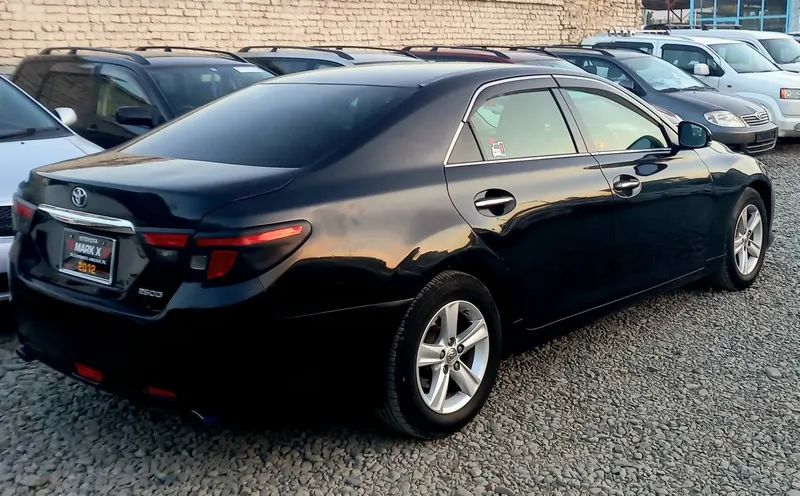 Toyota Mark X Sport 2011 (3)
