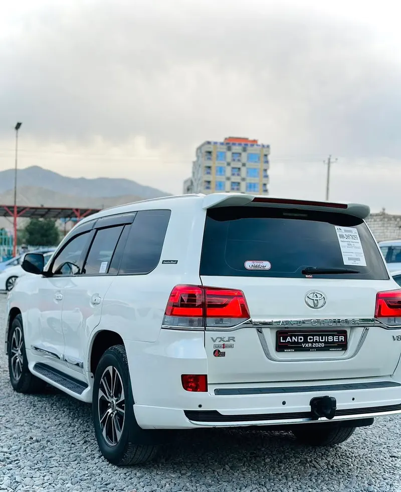 Toyota LandCruiser Vxr V8 2010 (2)