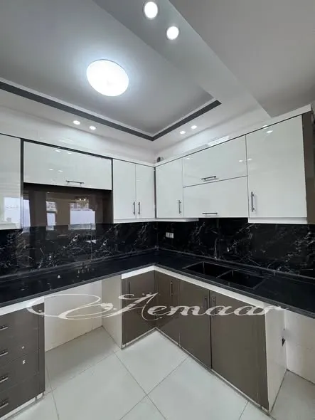 د پلورنې اپارتمان، 3 خونې، 173 m²، اووم پوړ، کارته 4، کابل (2)