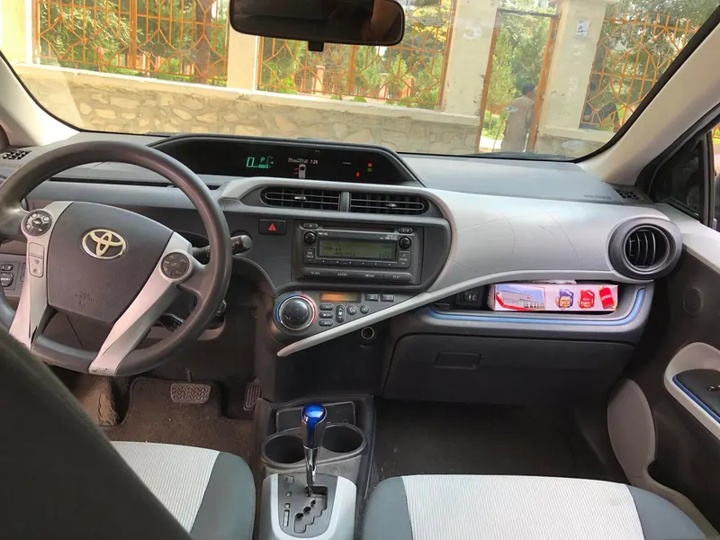 Toyota 2012 (4)