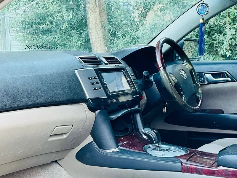 Toyota Mark X 2006 (4)