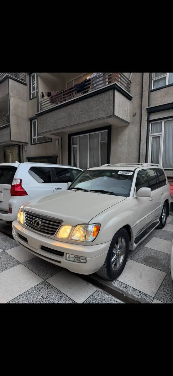 Lexus LX 470 2006 (1)