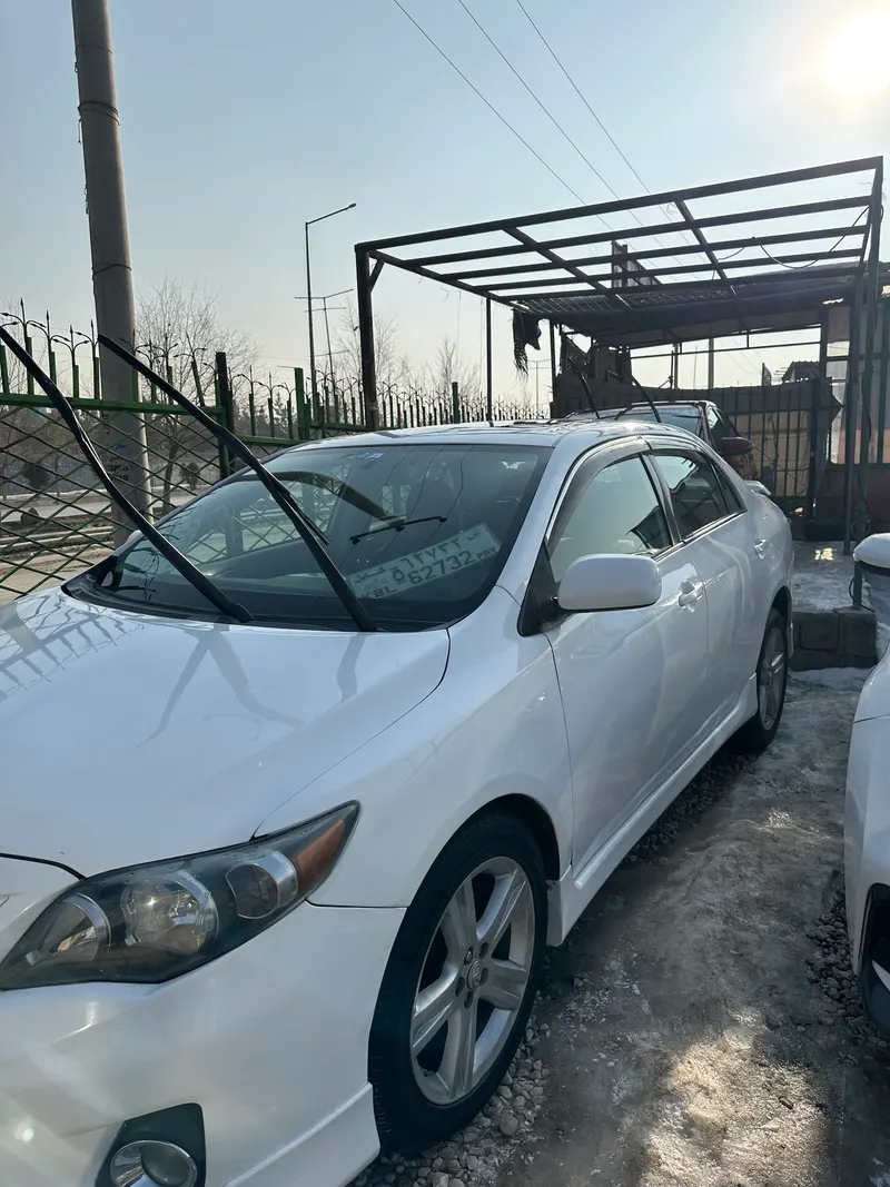 Toyota corolla 2010 (2)