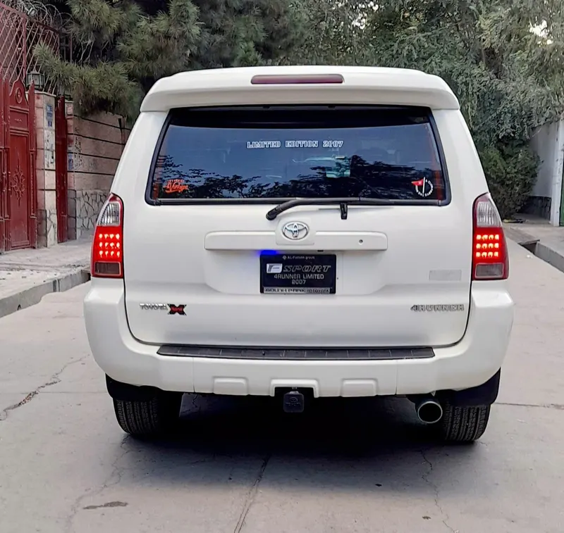 Toyota 4Runner Limited 2007 (4)