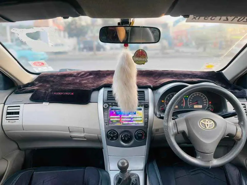 Toyota Corolla 2009 (4)