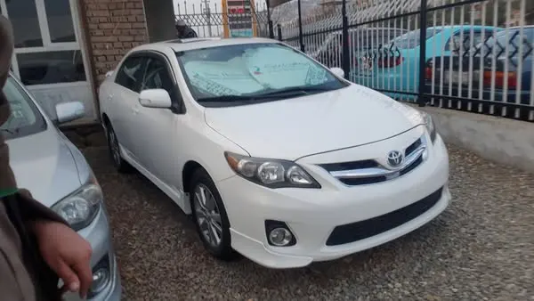 Toyota Corolla 2009 (2)