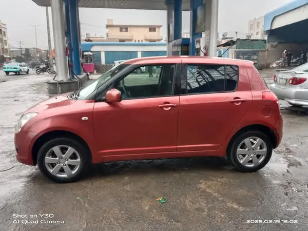 Suzuki Swift 2009 (1)
