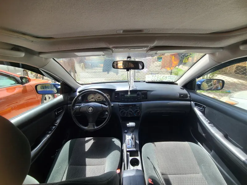 Toyota Corolla (1)