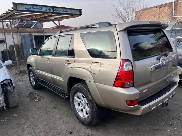 Toyota 4Runner 2003 (2)