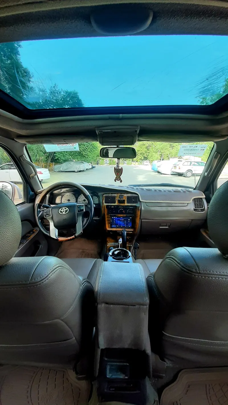 Toyota 4 Runner 2001 (4)