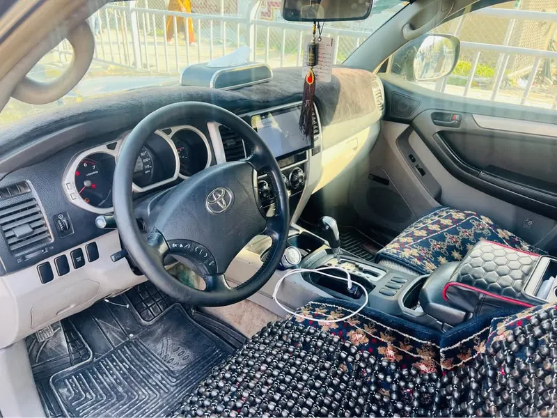 Toyota 4 Runner 2005 (4)