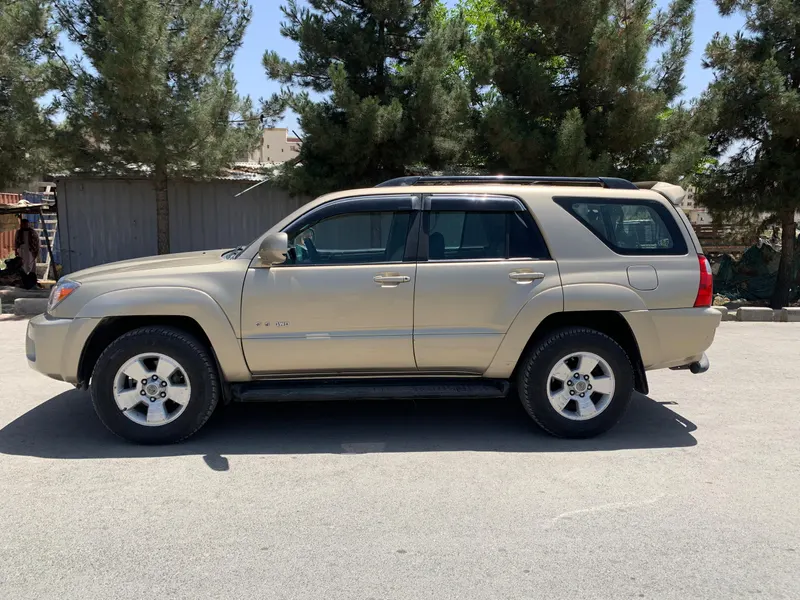 Toyota 4Runner 2005 (3)