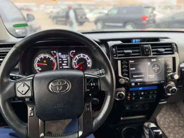 Toyota 4Runner 2020 (4)