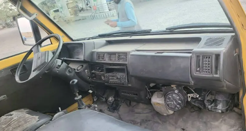 Mazda Truck 1998 (3)
