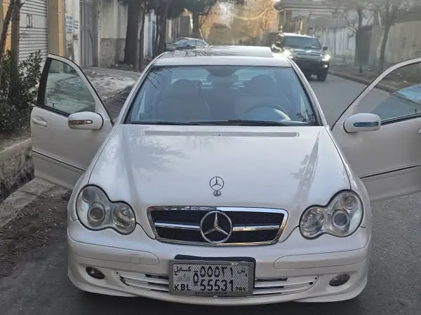 Toyota Corolla 2005 (2)
