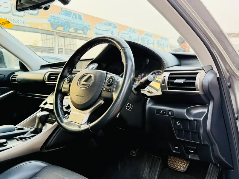 Lexus 2014 (4)