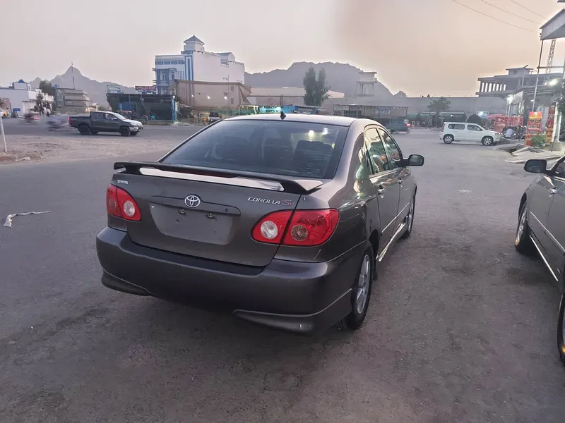 Toyota Corolla 2007 (4)