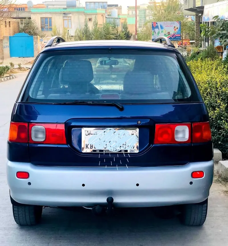 Toyota 1998 (3)