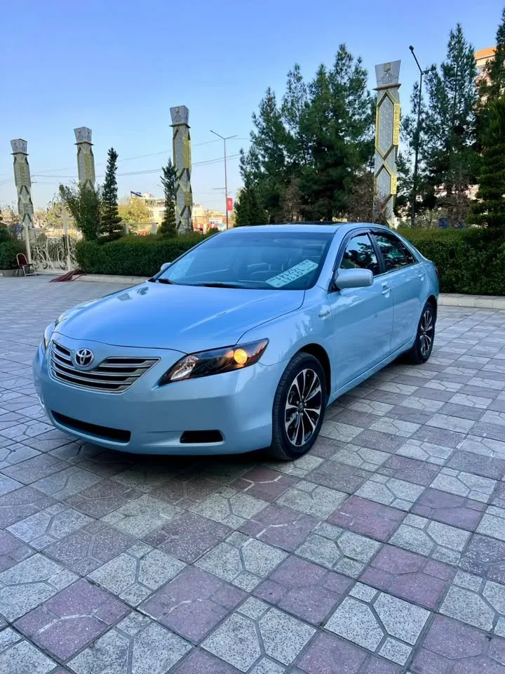 Toyota Camry Hybrid 2009 (2)