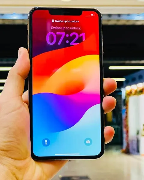 I phone Xs Max (2)