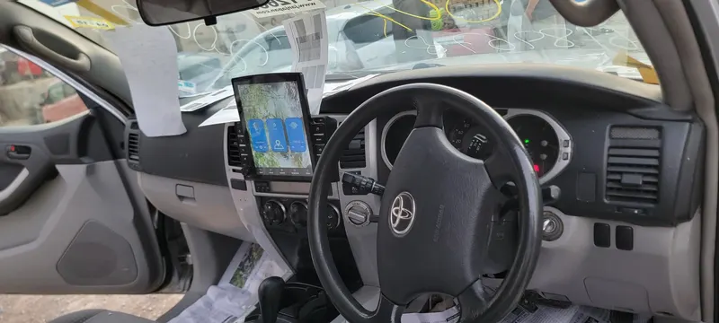 Toyota 4Runner 2004 (4)