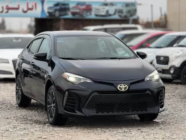 Toyota Corolla S 2015 (2)