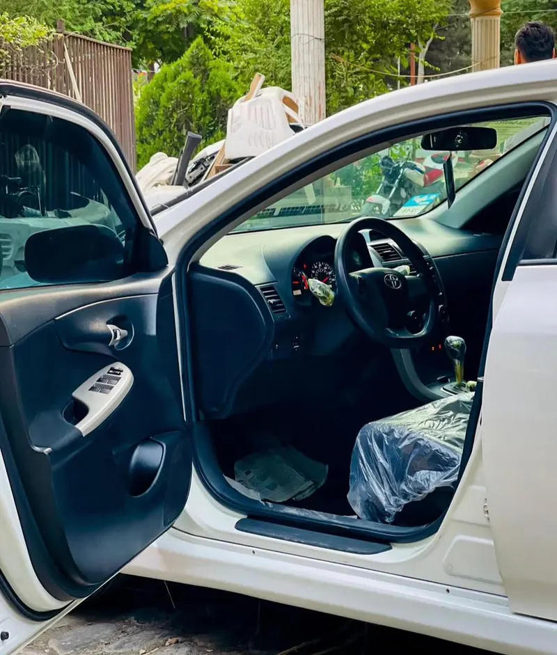 Toyota Corolla 2012 (4)
