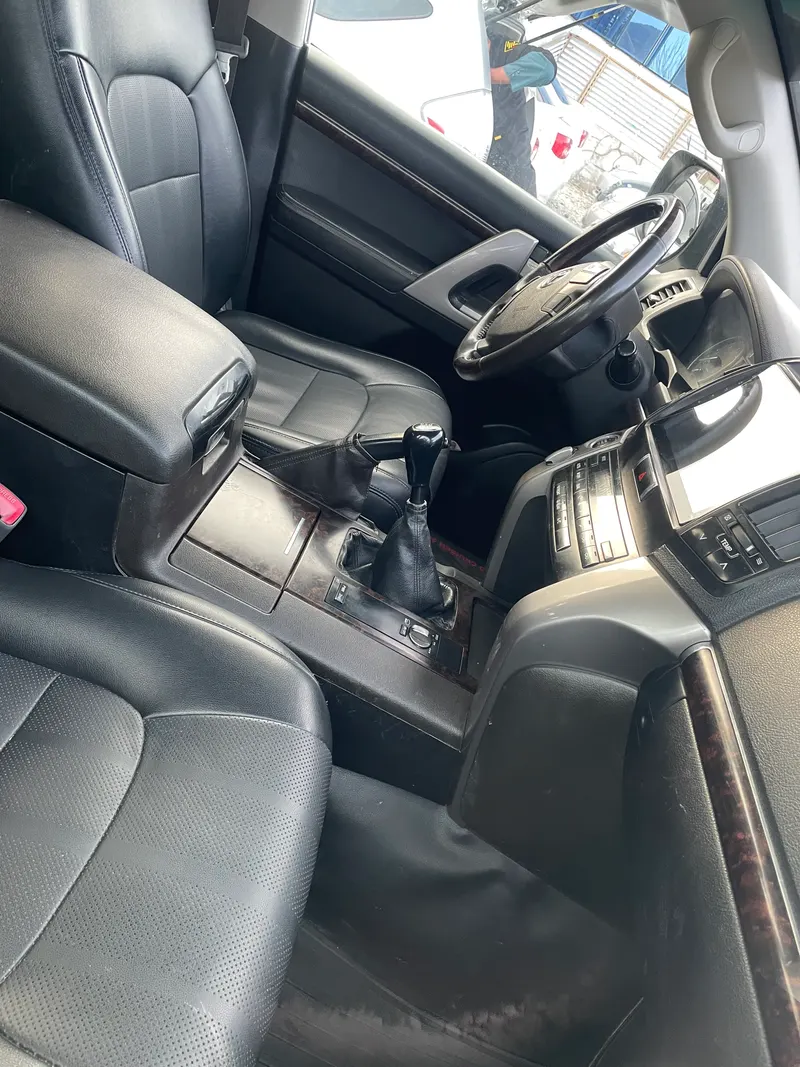 Toyota Land Cruiser (4)