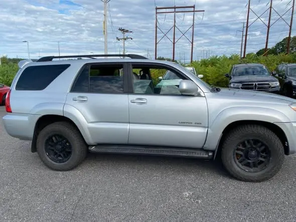 Toyota 4Runner Limited 2007 (2)