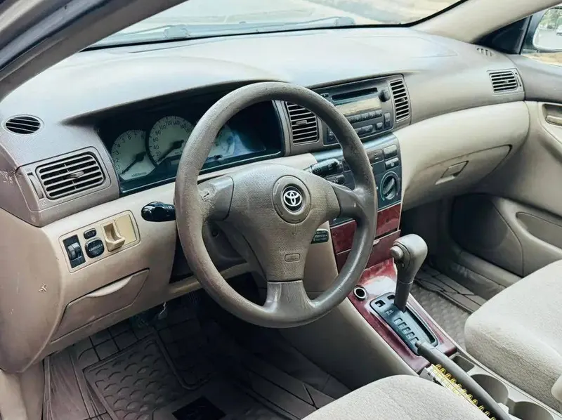 Toyota Corolla 2003 (4)