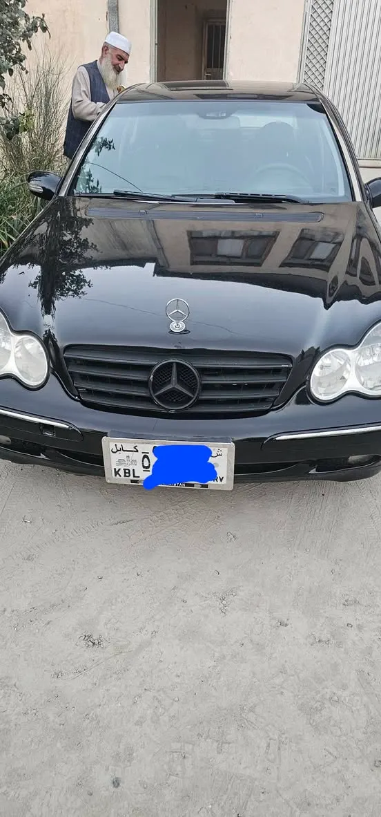 Mercedes-Benz 2004 (1)