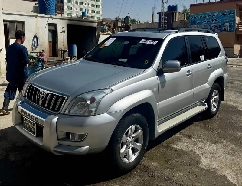 Toyota Land Cruiser 2008 (1)