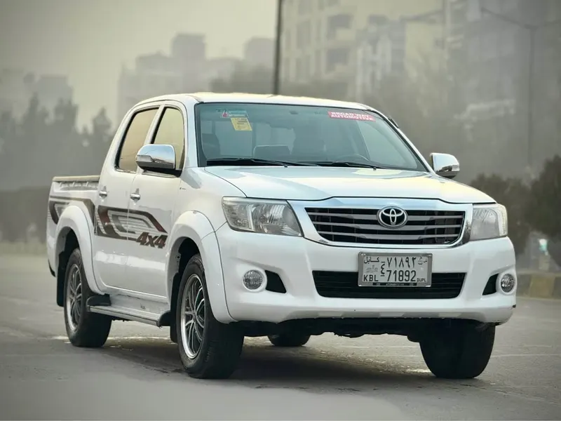 Toyota 2013 (2)