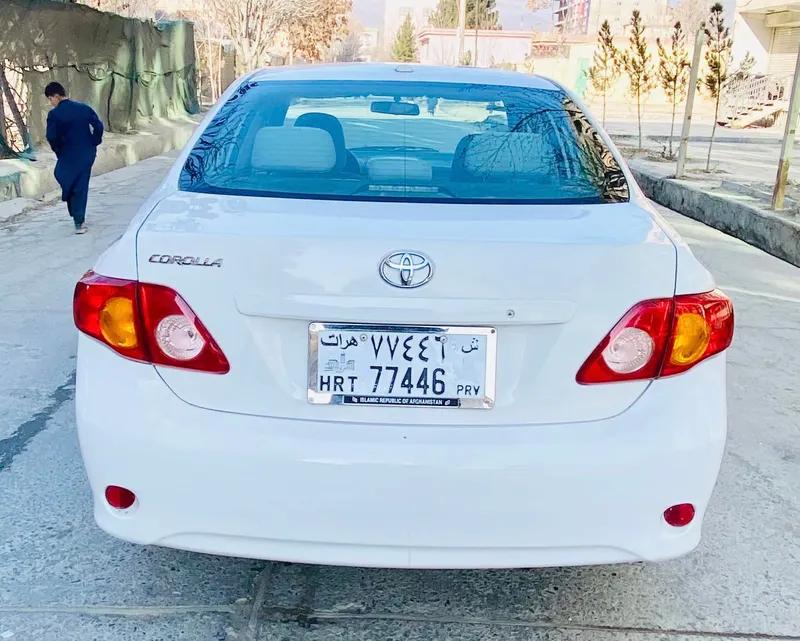 Toyota Corolla LE 2009 (3)
