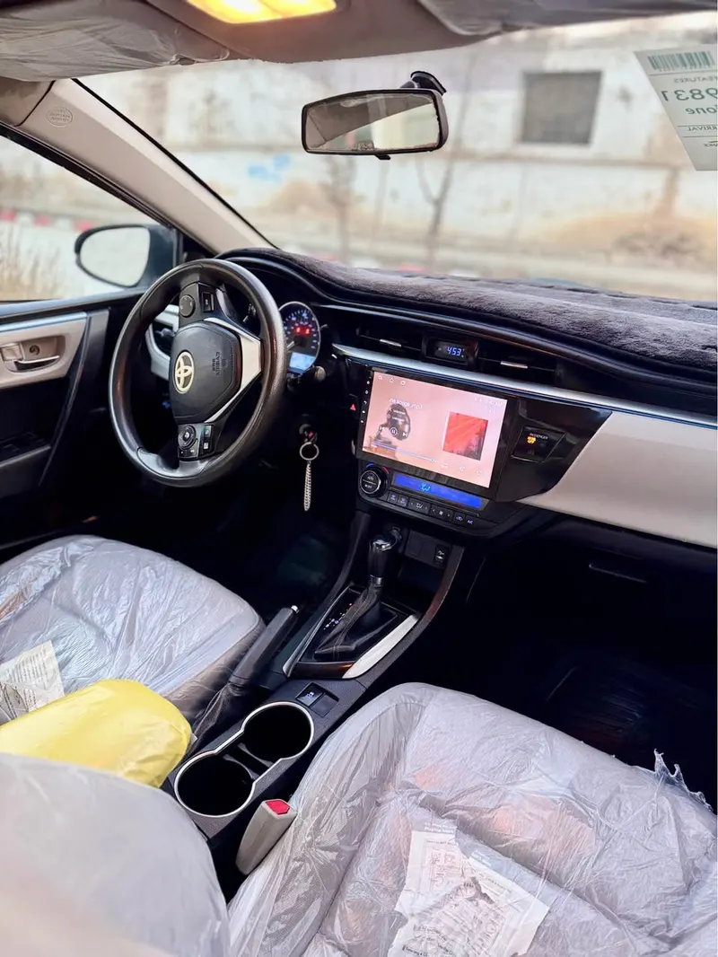 Toyota Corolla 2015 (3)