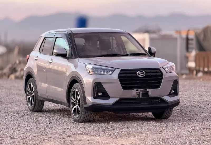 Daihatsu Rocky 2022 (1)