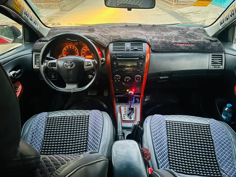 Toyota Corolla 2009 (4)